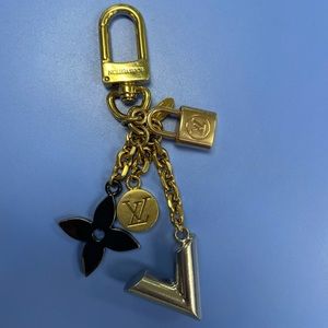 Authentic LOUIS VUITTON Key Chain